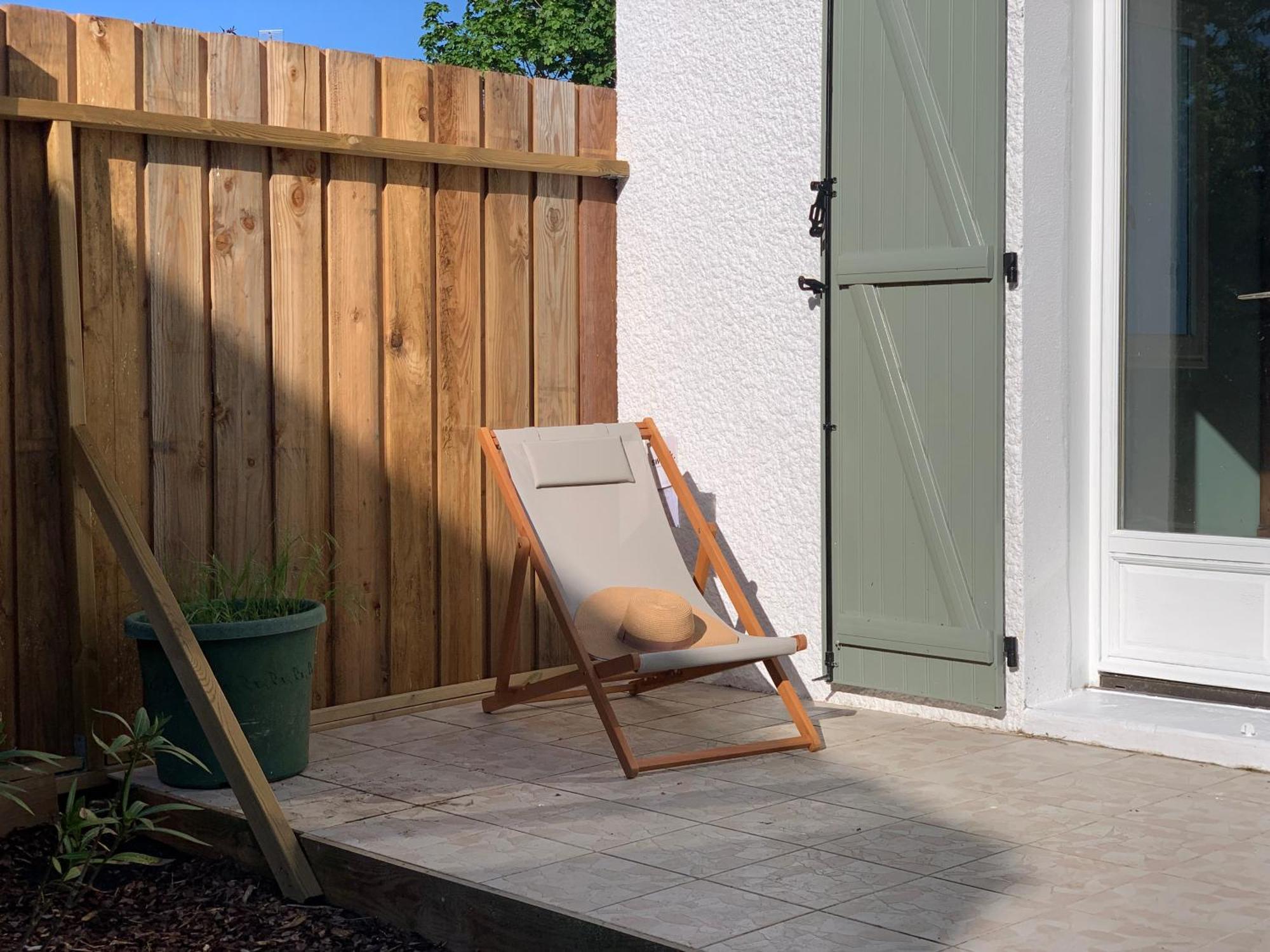 La Buissonniere Maison Avec Jardin 6 Personnes * La Rochelle (Charente-Maritime)
