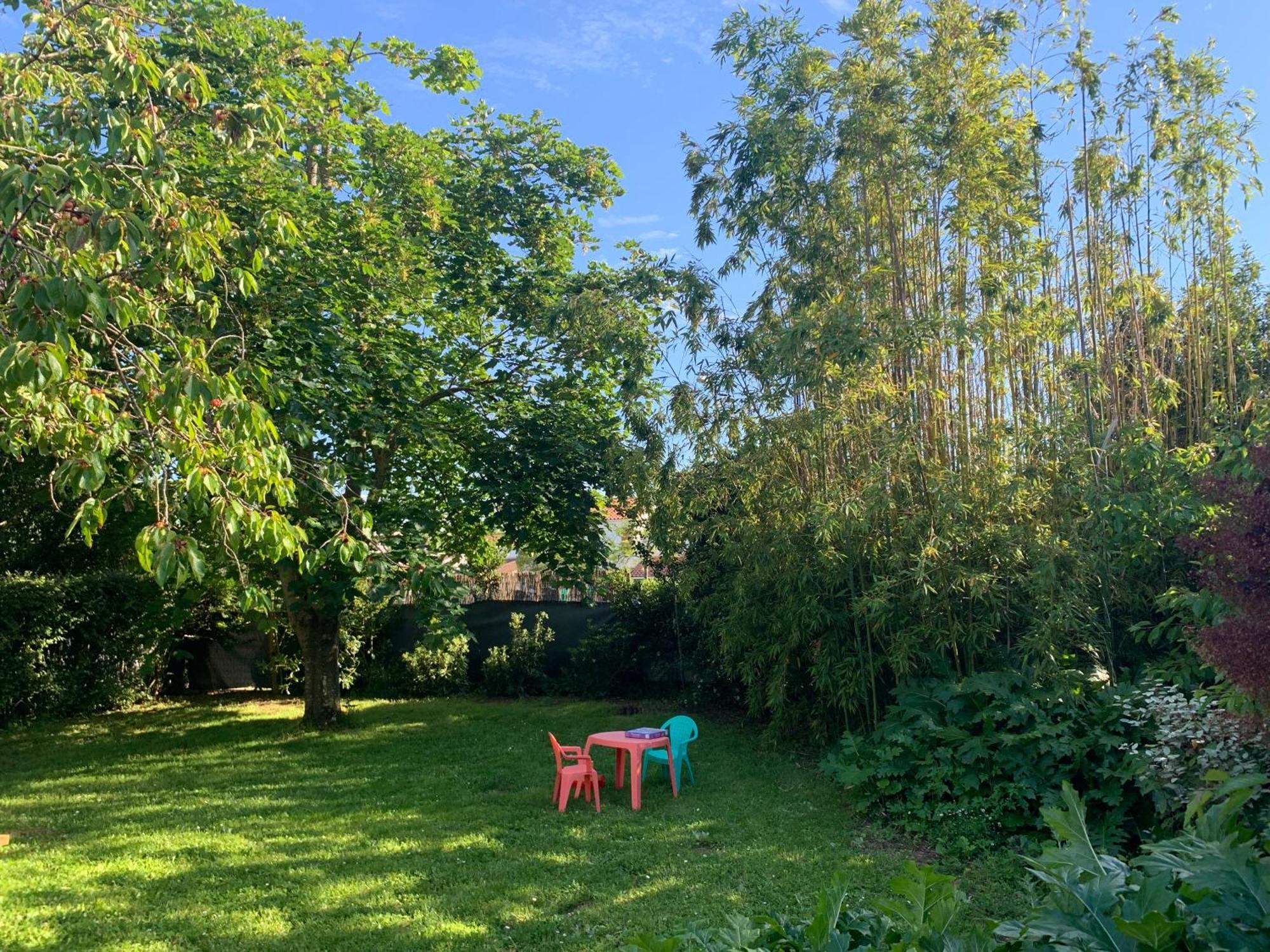 La Buissonniere Maison Avec Jardin 6 Personnes * La Rochelle (Charente-Maritime)